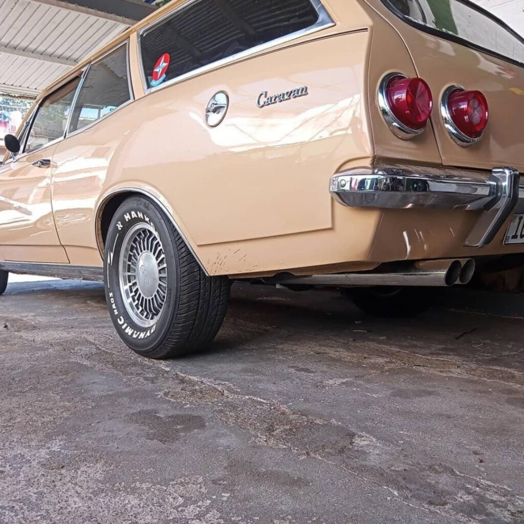 Caravan lateral detalhe para matéria do Louca por Opalas