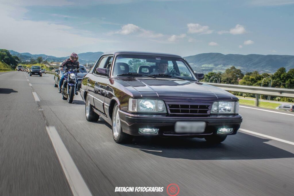 Opala Diplomata 1991 na estrada com Wagner Martins