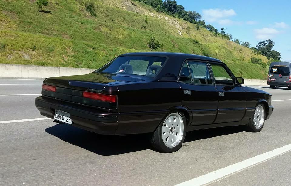 Opala Vermelho Ciprius na estrada do Wagner Martins